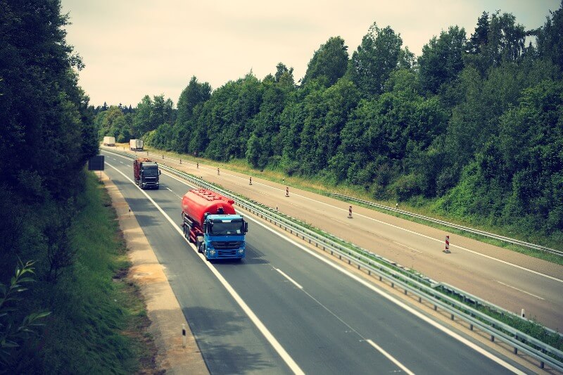 Seguros en el transporte de camiones